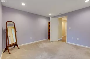 11990 SW Corby Dr, Portland, OR 97225 - Photo 9