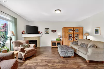 857 N Helens View Dr, Ridgefield, WA 98642 - Photo 9