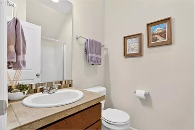 857 N Helens View Dr, Ridgefield, WA 98642 - Photo 19