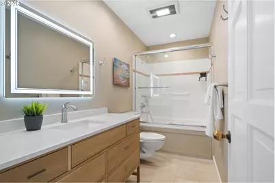 2211 SW 1st Ave #1503, Portland, OR 97201 - Photo 29