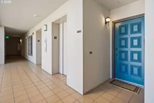 2211 SW 1st Ave, Portland, OR 97201 - Photo 35