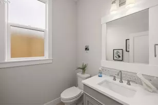 5895 NW 132nd Ave, Portland, OR 97229 - Photo 7
