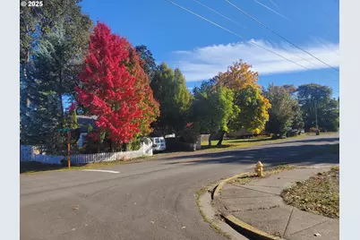 4th Ave, Veneta, OR 97487 - Photo 9