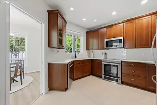12833 SW 116th Ave, Tigard, OR 97223 - Photo 9