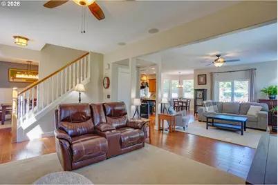 20102 NE 253rd Cir, Battle Ground, WA 98604 - Photo 5