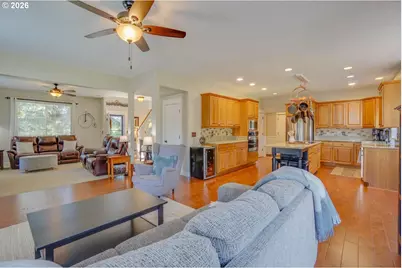 20102 NE 253rd Cir, Battle Ground, WA 98604 - Photo 9