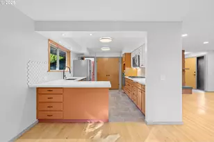 12802 SE Knapp St, Portland, OR 97236 - Photo 7