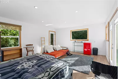 12802 SE Knapp St, Portland, OR 97236 - Photo 37