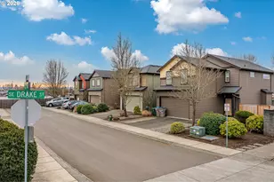 2439 SE 63rd Way, Hillsboro, OR 97123 - Photo 43