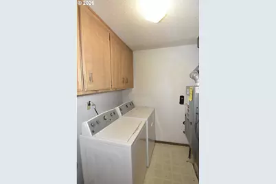 2180 W 24th Ave, Eugene, OR 97405 - Photo 19