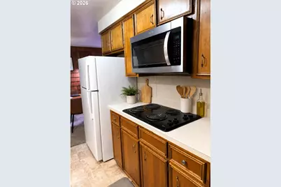 2180 W 24th Ave, Eugene, OR 97405 - Photo 23