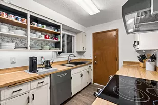 1590 Scandia St, Eugene, OR 97402 - Photo 5