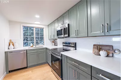 7020 SE Clatsop St, Portland, OR 97206 - Photo 7