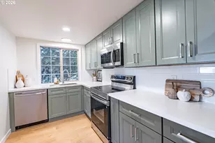 7020 SE Clatsop St, Portland, OR 97206 - Photo 7