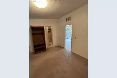 8555 SE Mayberry Ln, Boring, OR 97009 - Photo 11