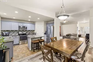 2985 Oxford St, Woodburn, OR 97071 - Photo 9