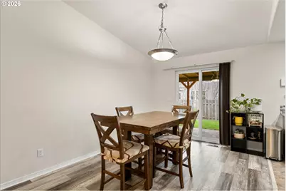 2985 Oxford St, Woodburn, OR 97071 - Photo 7