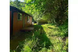 9247 Hwy 126, Mapleton, OR 97453 - Photo 33