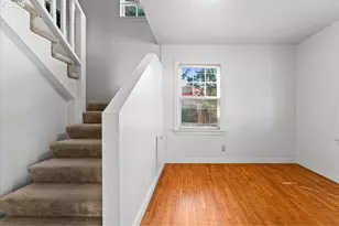 5926 NE Going St, Portland, OR 97218 - Photo 7