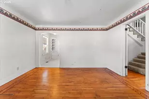 5926 NE Going St, Portland, OR 97218 - Photo 5
