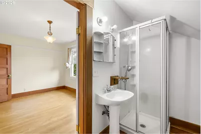 965 NE D St, Salem, OR 97301 - Photo 35