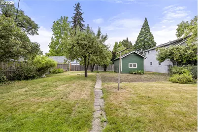 965 NE D St, Salem, OR 97301 - Photo 43