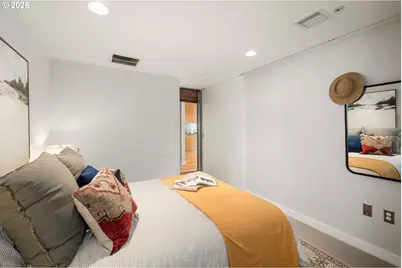 28 SE 28th Ave #304, Portland, OR 97214 - Photo 25