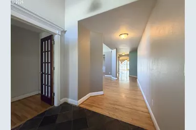 186 NE 11th Pl, Hermiston, OR 97838 - Photo 3
