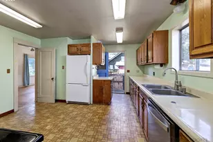 5813 N Williams Ave, Portland, OR 97217 - Photo 17