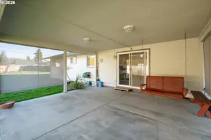 472 Springdale Ave, Springfield, OR 97477 - Photo 27