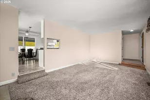 472 Springdale Ave, Springfield, OR 97477 - Photo 7