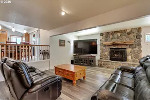 20558 SW Trails End Dr, Sherwood, OR 97140 - Photo 3