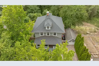 813 SE Davis St, McMinnville, OR 97128 - Photo 5