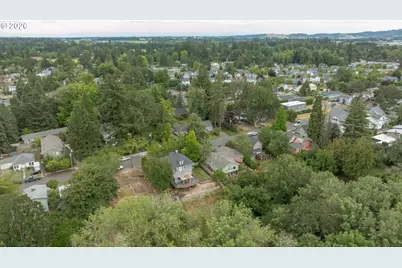 813 SE Davis St, McMinnville, OR 97128 - Photo 45