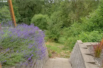 813 SE Davis St, McMinnville, OR 97128 - Photo 41