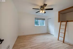 1057 4th St SE, Bandon, OR 97411 - Photo 23