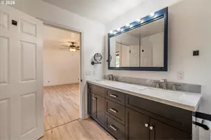 1057 4th St SE, Bandon, OR 97411 - Photo 27