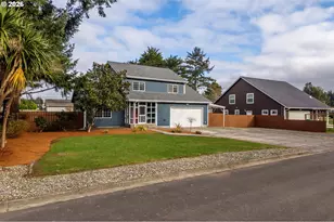1057 4th St SE, Bandon, OR 97411 - Photo 1