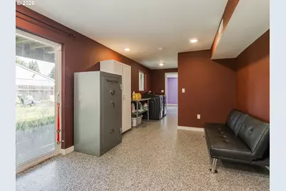 7913 SE Clackamas Rd, Milwaukie, OR 97267 - Photo 33