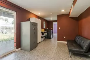 7913 SE Clackamas Rd, Milwaukie, OR 97267 - Photo 33