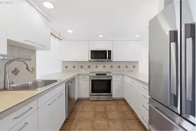 2309 SW 1st Ave, Portland, OR 97201 - Photo 13