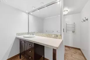 2309 SW 1st Ave, Portland, OR 97201 - Photo 23