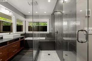 4000 NE Hassalo St, Portland, OR 97232 - Photo 33