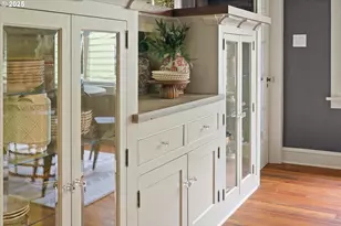 4000 NE Hassalo St, Portland, OR 97232 - Photo 13