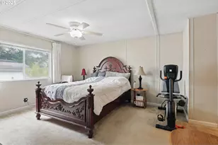 21100 NE Sandy Blvd, Fairview, OR 97024 - Photo 3