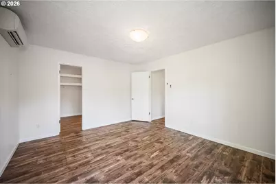 2441 W Lynnwood Dr, Longview, WA 98632 - Photo 15