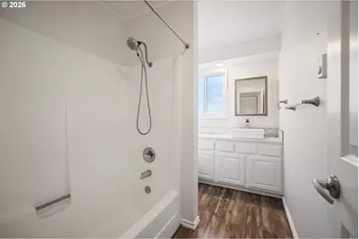 2441 W Lynnwood Dr, Longview, WA 98632 - Photo 19