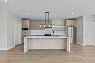 243 NE Hemmingway Dr, Stevenson, WA 98648 - Photo 27