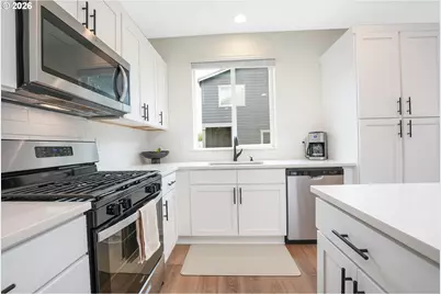 17237 SW Mina Ln, Beaverton, OR 97003 - Photo 11