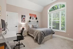 9045 NW Murdock St, Portland, OR 97229 - Photo 25